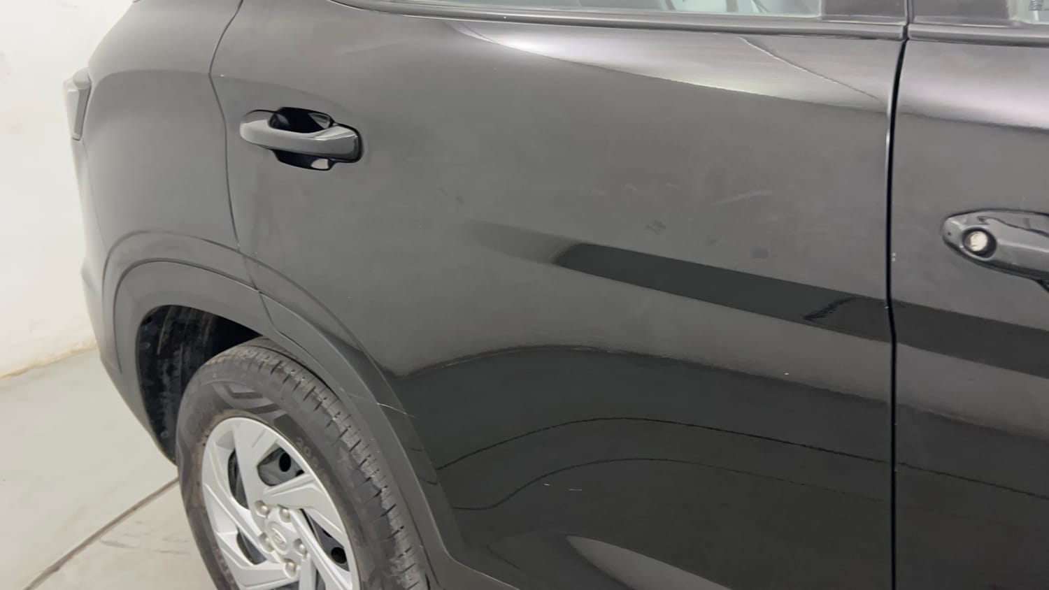 Used 2024 Hyundai Creta 1.5 MPi Petrol MT E Petrol Manual dents MINOR SCRATCH