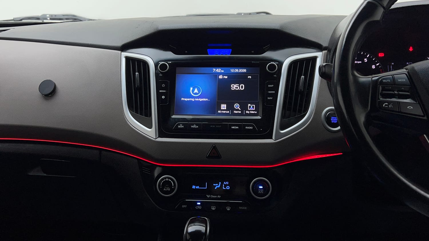 Used 2018 Hyundai Creta SX 1.6 AT Petrol Petrol Automatic interior MUSIC SYSTEM & AC CONTROL VIEW
