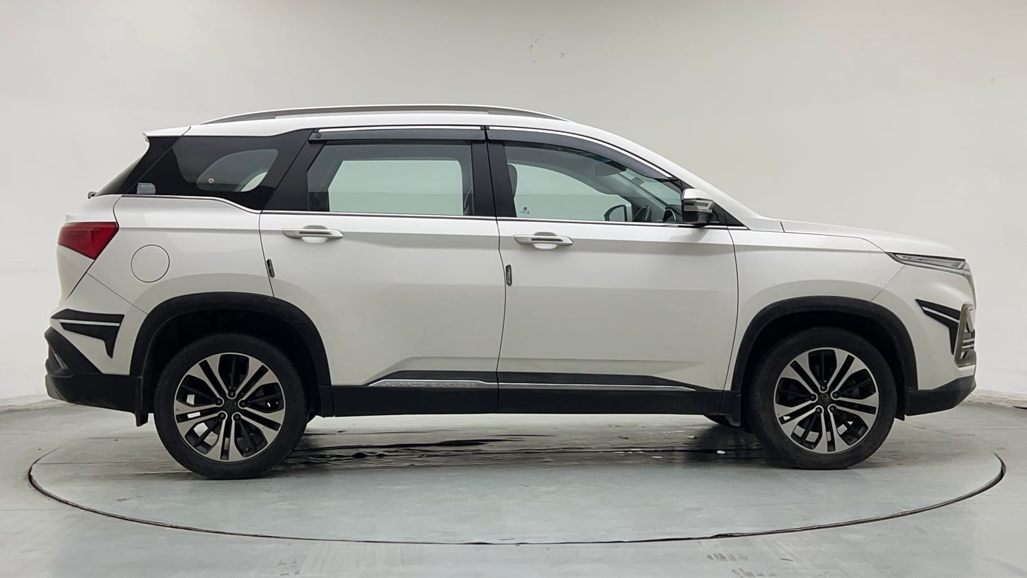 Used 2022 MG Motors Hector Sharp 1.5 Petrol CVT Petrol Automatic exterior RIGHT SIDE VIEW