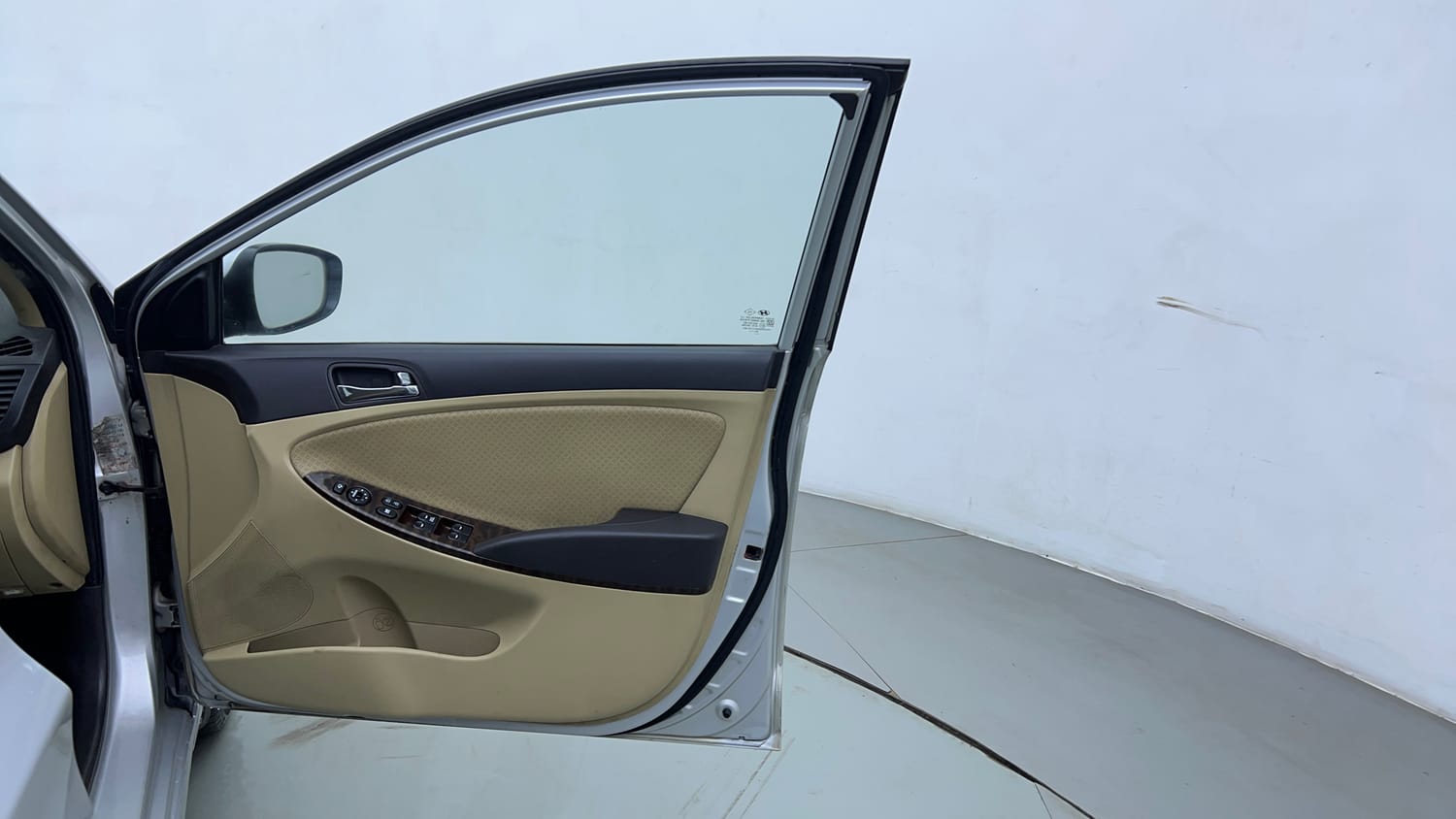 Used 2013 Hyundai Verna Fluidic 1.6 VTVT SX AT Petrol Automatic interior RIGHT FRONT DOOR OPEN VIEW