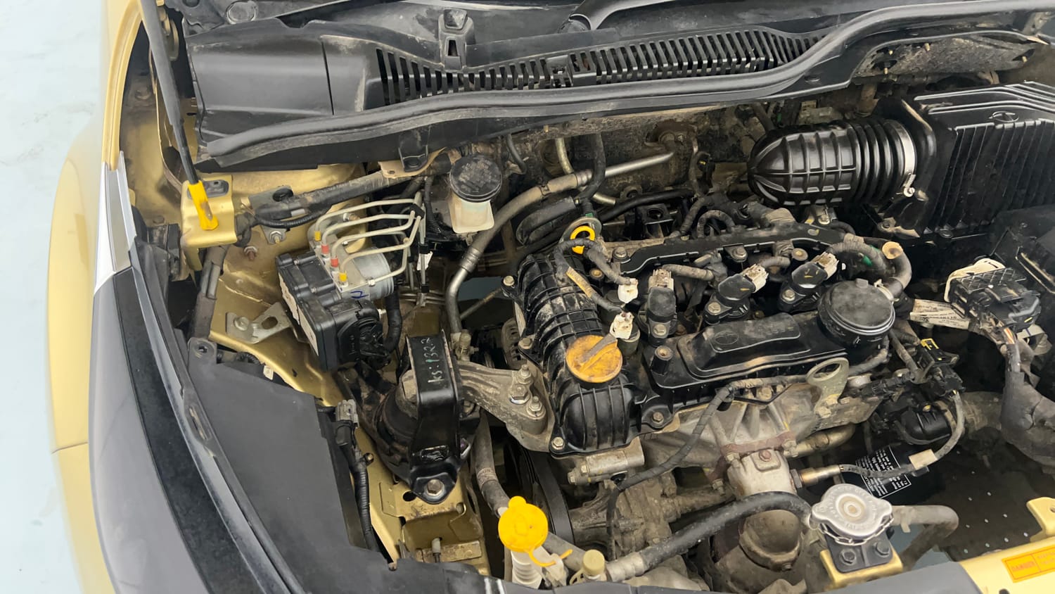 Used 2020 Tata Altroz XZ (O) Petrol Petrol Manual engine ENGINE RIGHT SIDE VIEW