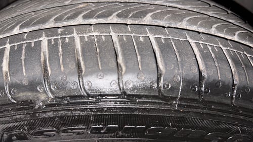 Used 2019 Tata Tiago Revotron XZA Plus Petrol Automatic tyres RIGHT FRONT TYRE TREAD VIEW