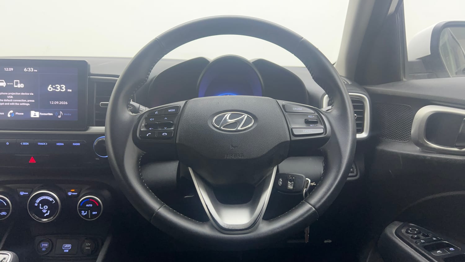 Used 2020 hyundai Venue SX 1.0 Turbo Petrol Petrol Manual interior STEERING VIEW