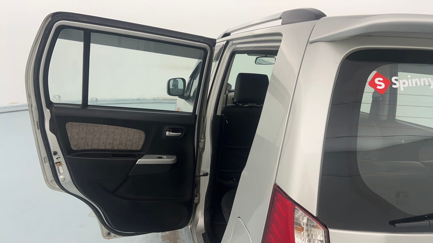 Used 2013 Maruti Suzuki Wagon R 1.0 VXi Petrol Manual interior LEFT REAR DOOR OPEN VIEW