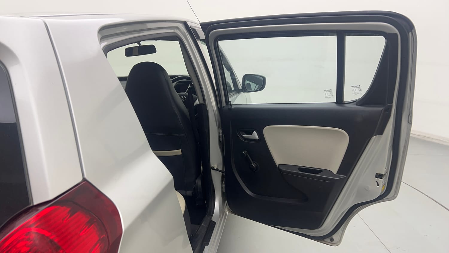 Used 2021 Maruti Suzuki Alto 800 VXi Petrol Manual interior RIGHT REAR DOOR OPEN VIEW