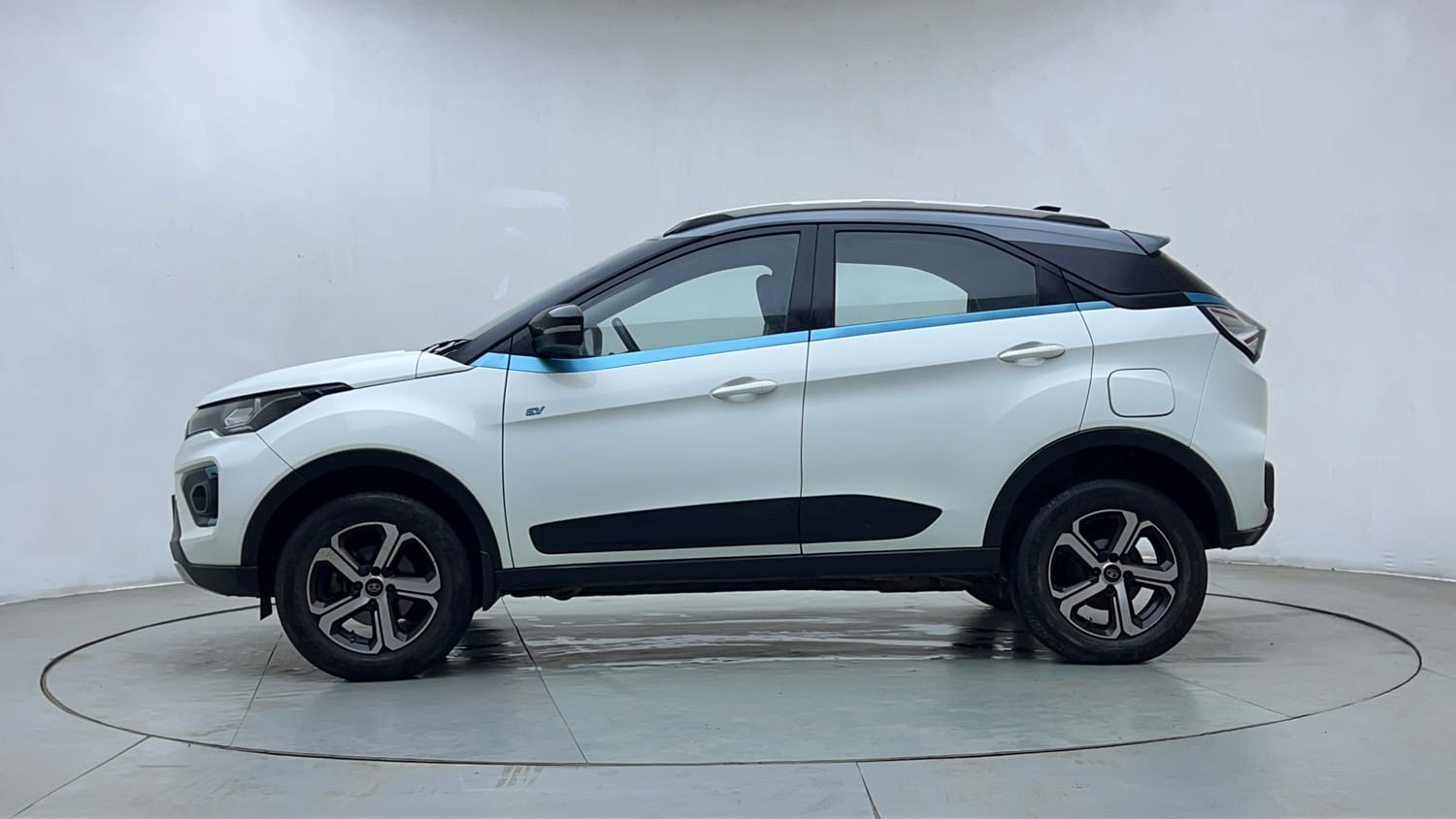 Used 2021 Tata Nexon EV XZ Plus Electric Automatic exterior LEFT SIDE VIEW