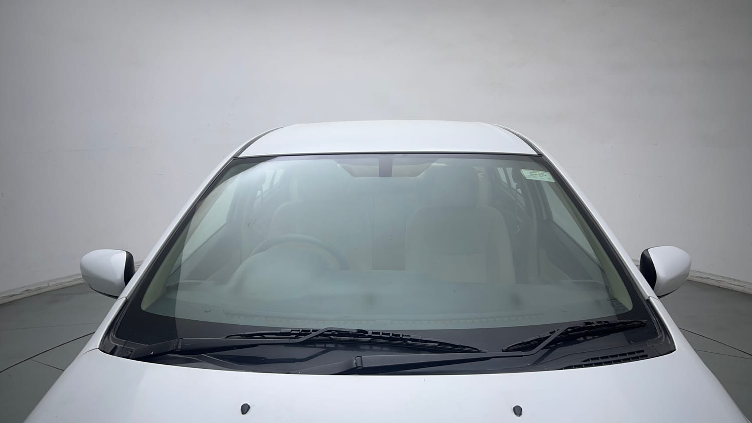 Used 2016 Maruti Suzuki Ciaz VXi+ AT Petrol Automatic exterior FRONT WINDSHIELD VIEW