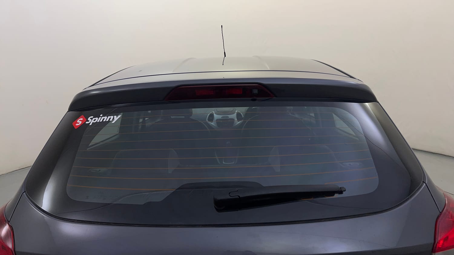 Used 2016 Ford Figo Titanium 1.5 Ti-VCT AT Petrol Automatic exterior BACK WINDSHIELD VIEW