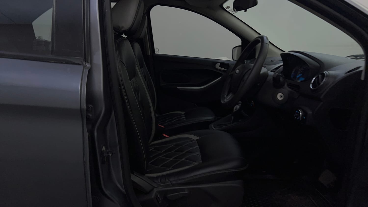 Used 2016 Ford Figo Titanium 1.5 Ti-VCT AT Petrol Automatic interior RIGHT SIDE FRONT DOOR CABIN VIEW