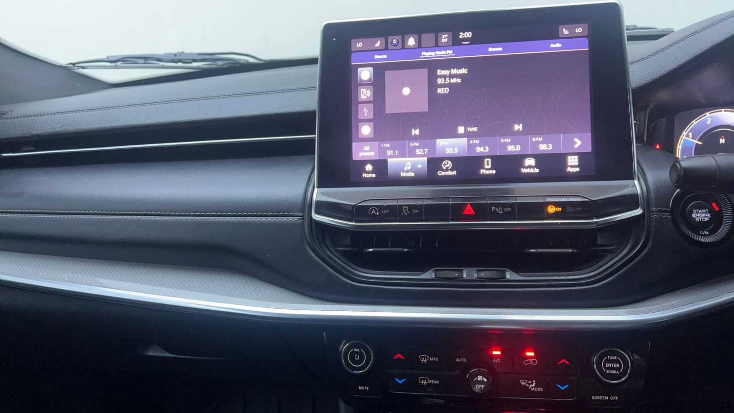 Used 2021 Jeep Compass Model S (O) Diesel 4x4 AT Diesel Automatic interior MUSIC SYSTEM & AC CONTROL VIEW