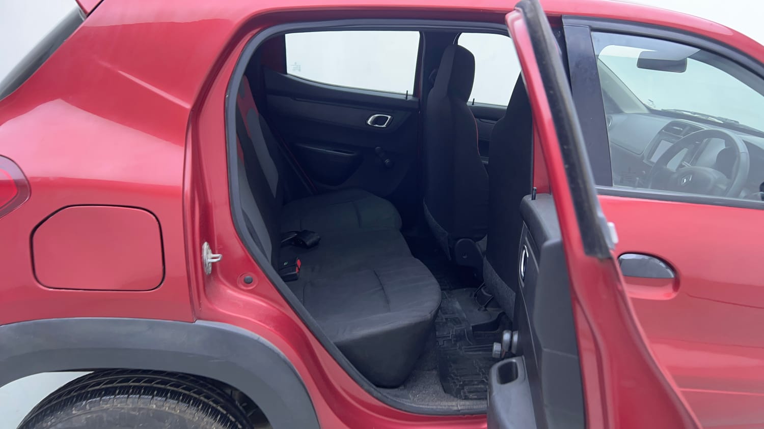 Used 2019 Renault Kwid RXT (O) 1.0 SCE Edition Petrol Manual interior RIGHT SIDE REAR DOOR CABIN VIEW