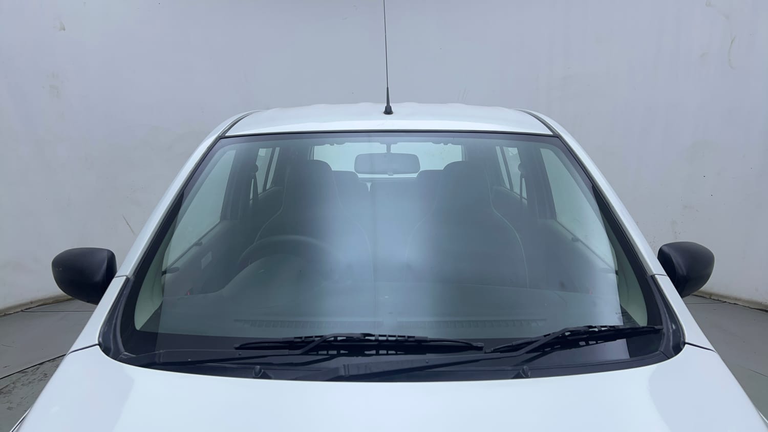 Used 2016 Maruti Suzuki Celerio VXi AMT Petrol Automatic exterior FRONT WINDSHIELD VIEW