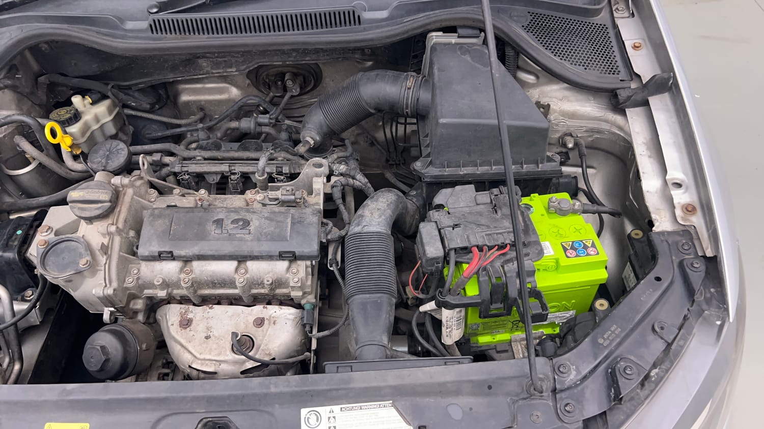 Used 2015 Volkswagen Polo Comfortline 1.2L (P) Petrol Manual engine ENGINE LEFT SIDE VIEW