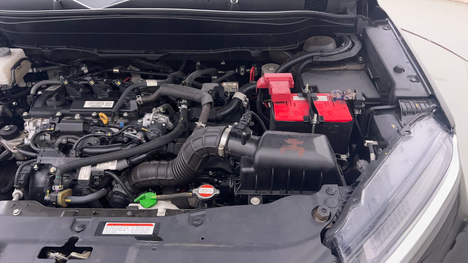 Used 2024 Toyota Urban Cruiser Hyryder V Hybrid Hybrid Automatic engine ENGINE LEFT SIDE VIEW
