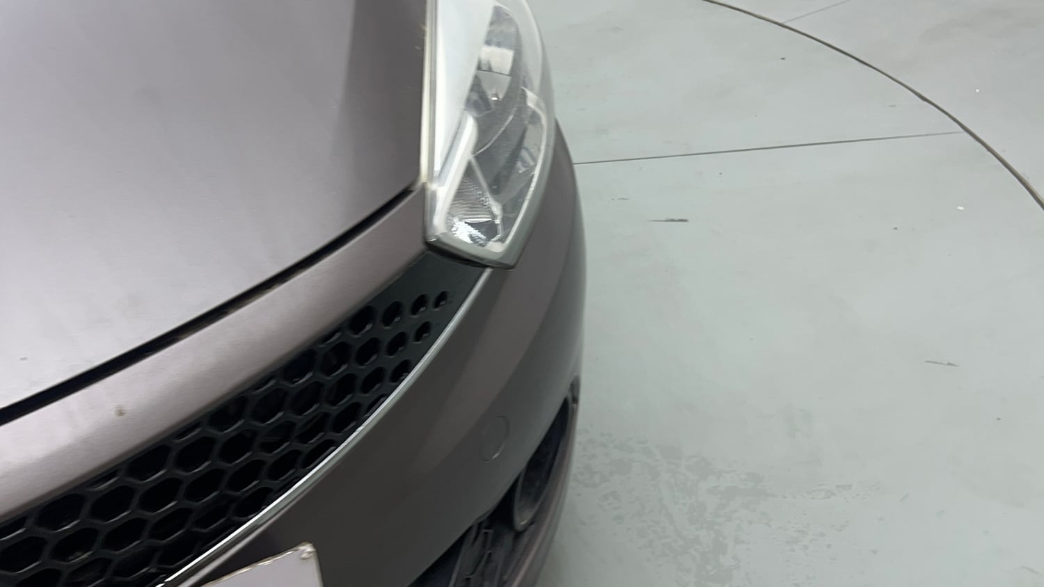Used 2017 Tata Tiago Revotron XT Petrol Manual dents MINOR SCRATCH