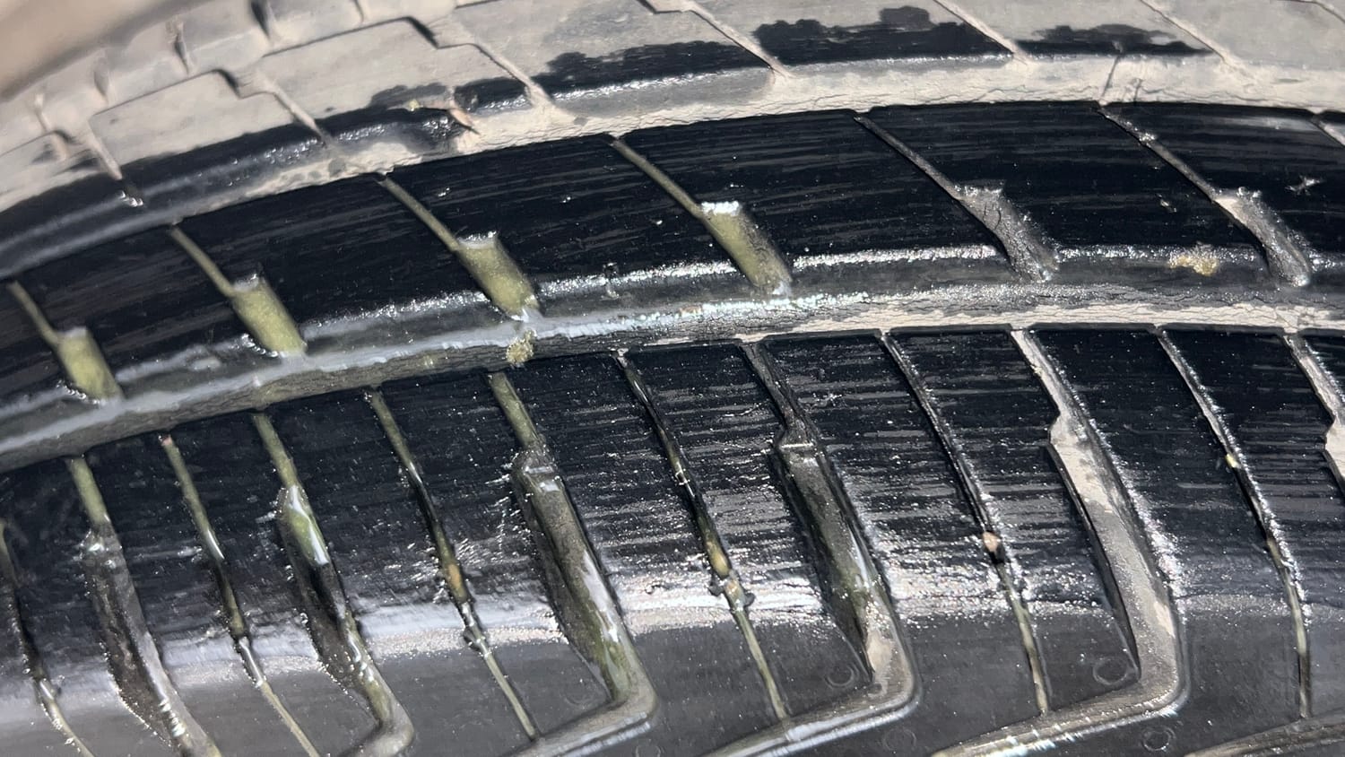 Used 2023 Maruti Suzuki Alto K10 VXi Plus Petrol Manual tyres RIGHT FRONT TYRE TREAD VIEW