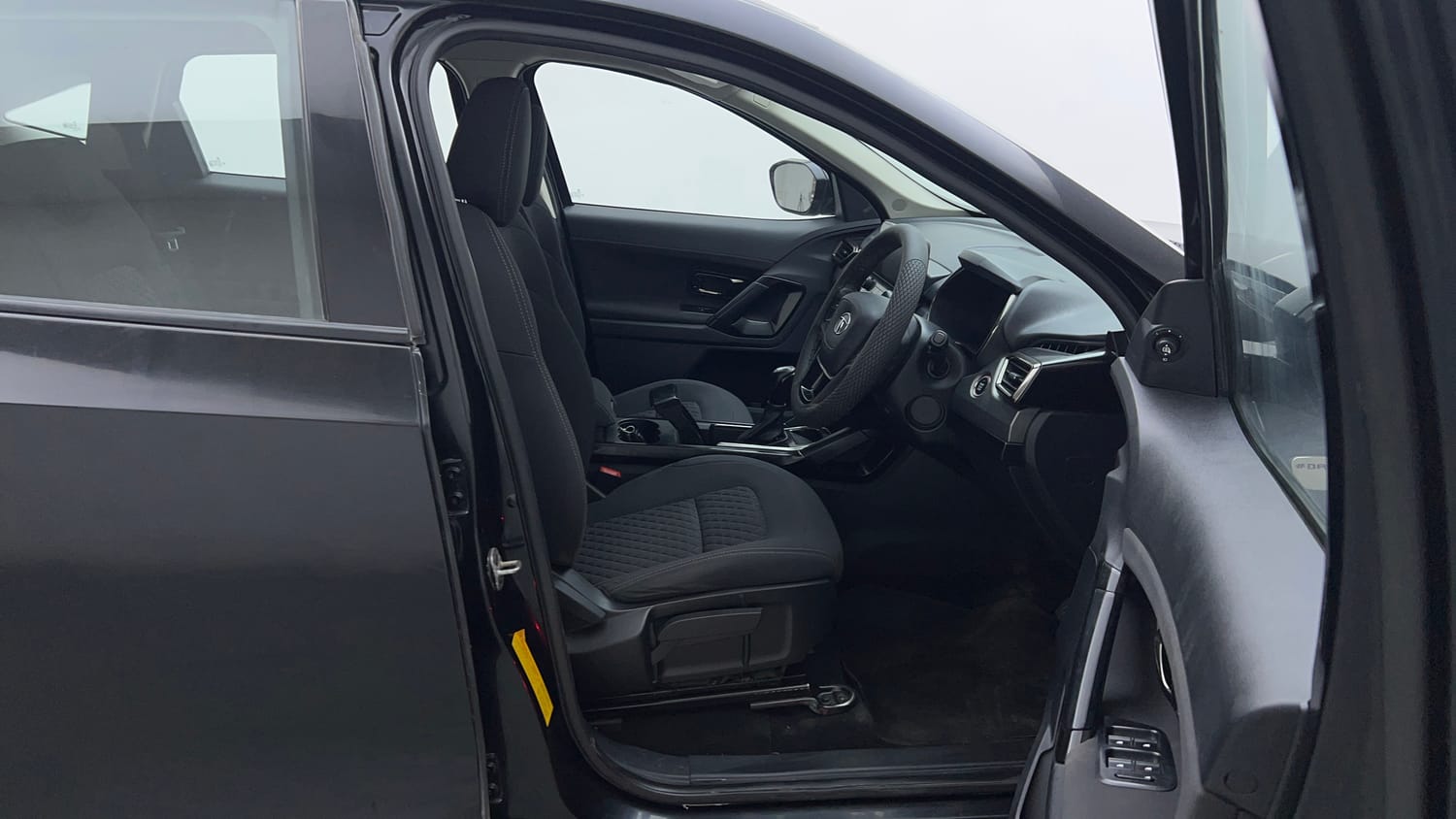 Used 2022 Tata Harrier XTA Plus Dark Edition Diesel Automatic interior RIGHT SIDE FRONT DOOR CABIN VIEW