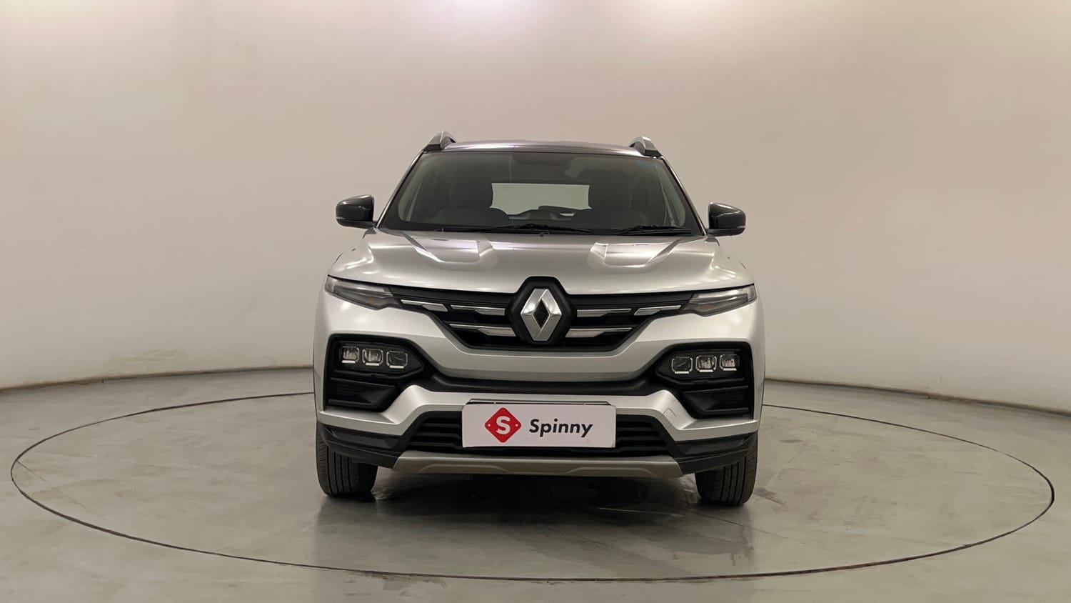Used 2024 Renault Kiger RXZ Turbo CVT Dual Tone Petrol Automatic exterior FRONT VIEW