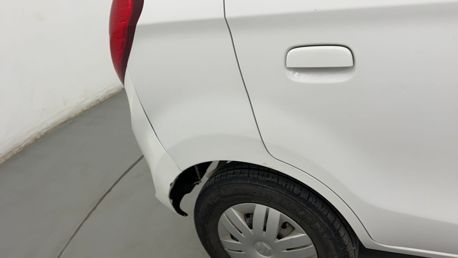 Used 2022 Maruti Suzuki Alto 800 LXi (O) Petrol Manual dents MINOR SCRATCH