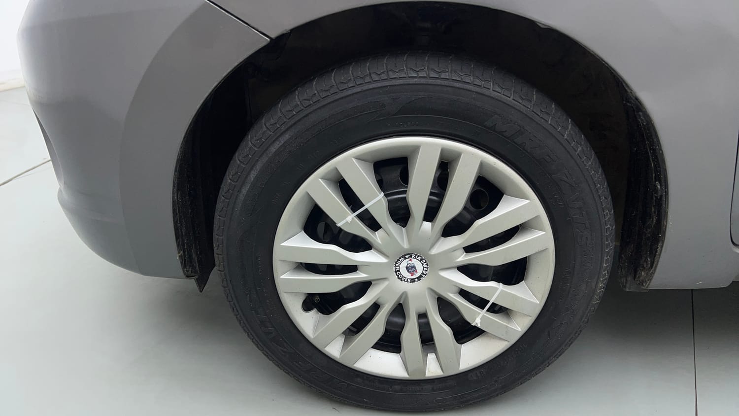 Used 2015 Maruti Suzuki Celerio VXi Petrol Manual tyres LEFT FRONT TYRE RIM VIEW