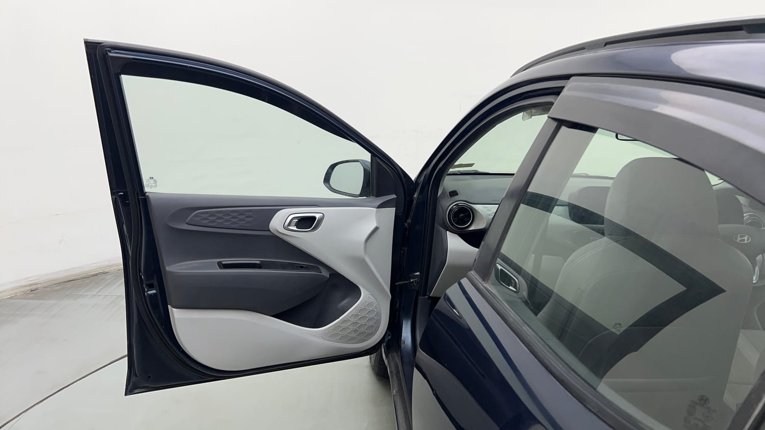 Used 2020 Hyundai Grand i10 Nios Sportz 1.2 Kappa VTVT Petrol Manual interior LEFT FRONT DOOR OPEN VIEW