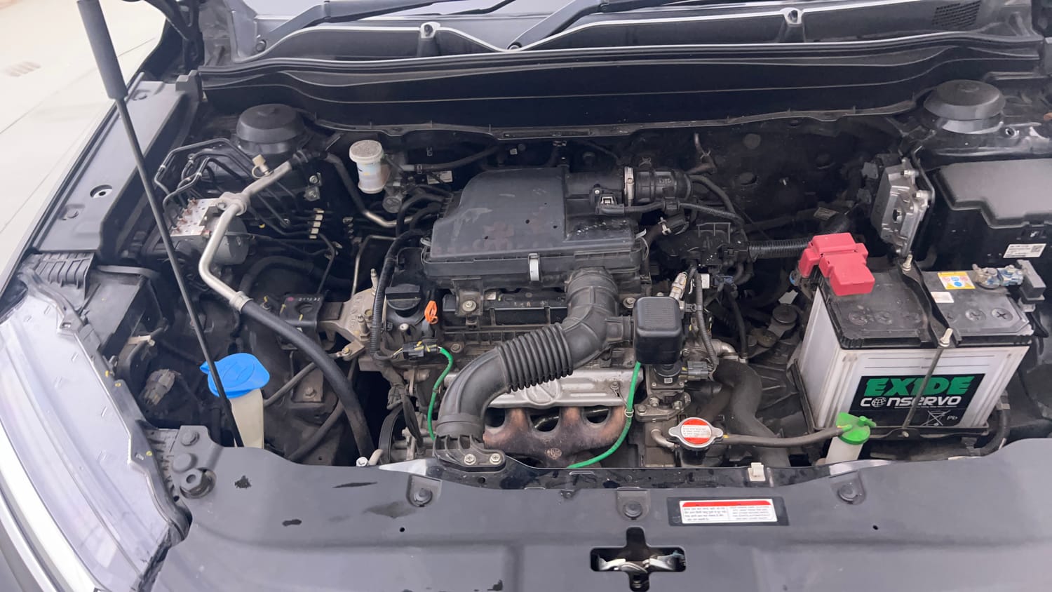 Used 2024 Toyota Urban Cruiser Hyryder G NeoDrive Petrol Manual engine ENGINE RIGHT SIDE VIEW