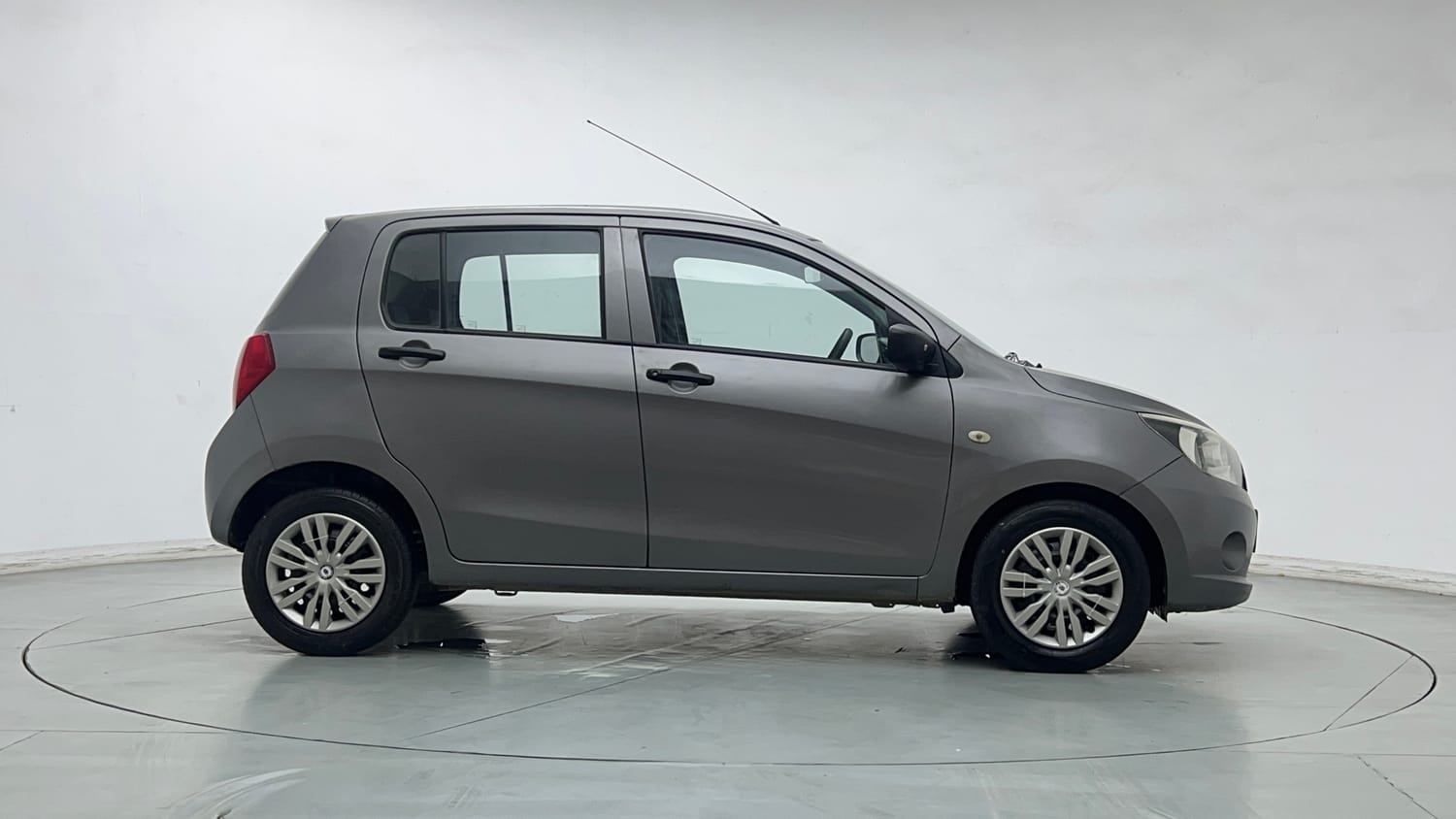 Used 2015 Maruti Suzuki Celerio VXi Petrol Manual exterior RIGHT SIDE VIEW