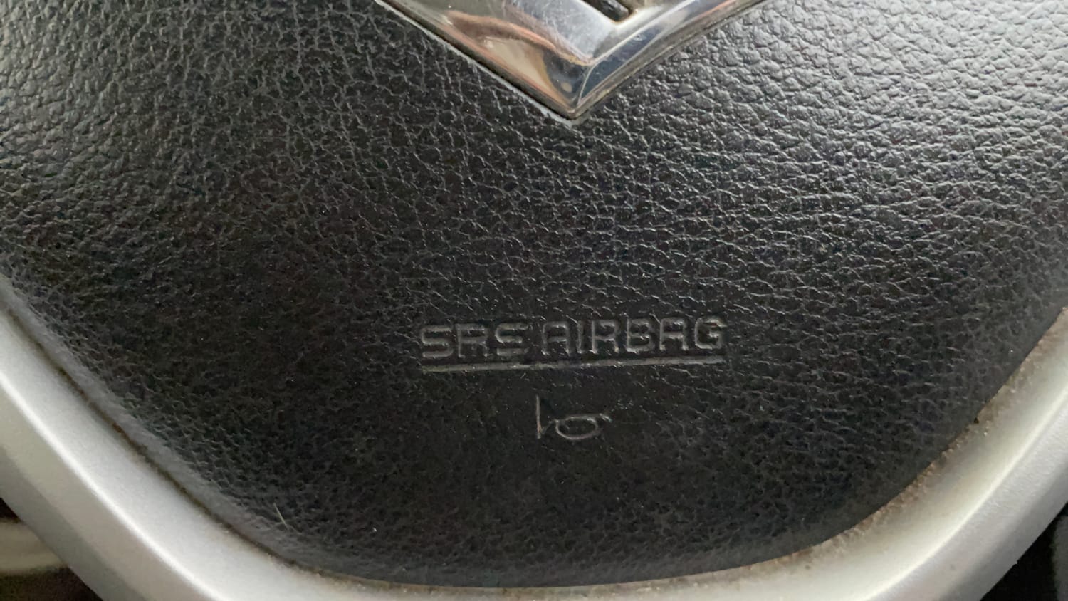 Used 2020 Maruti Suzuki Alto 800 LXi Petrol Manual top_features Airbags
