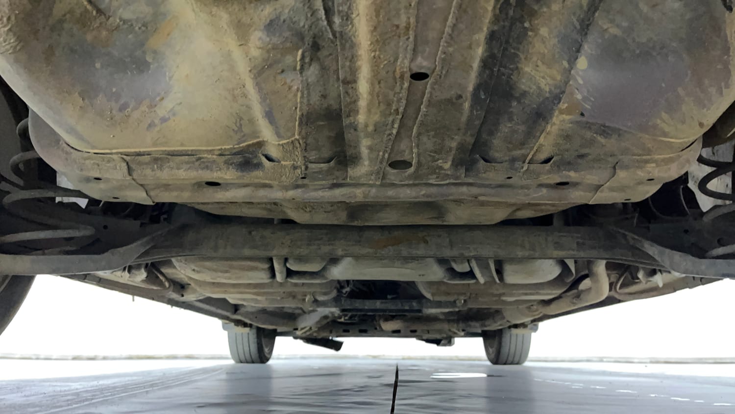 Used 2022 Honda City ZX CVT Petrol Petrol Automatic extra REAR UNDERBODY VIEW (TAKEN FROM REAR)