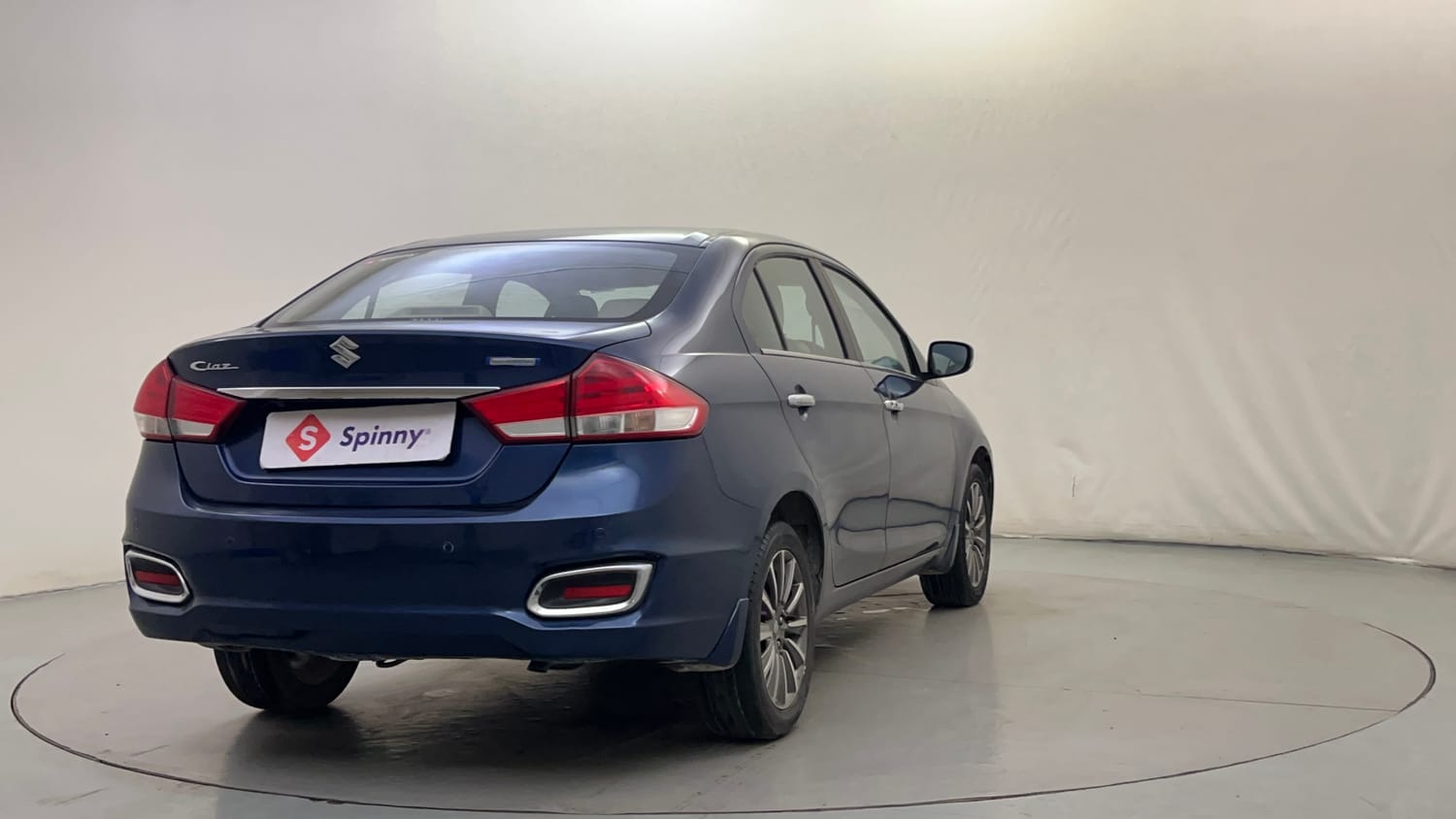 Used 2020 Maruti Suzuki Ciaz Alpha Hybrid 1.5 Petrol Manual exterior RIGHT REAR CORNER VIEW