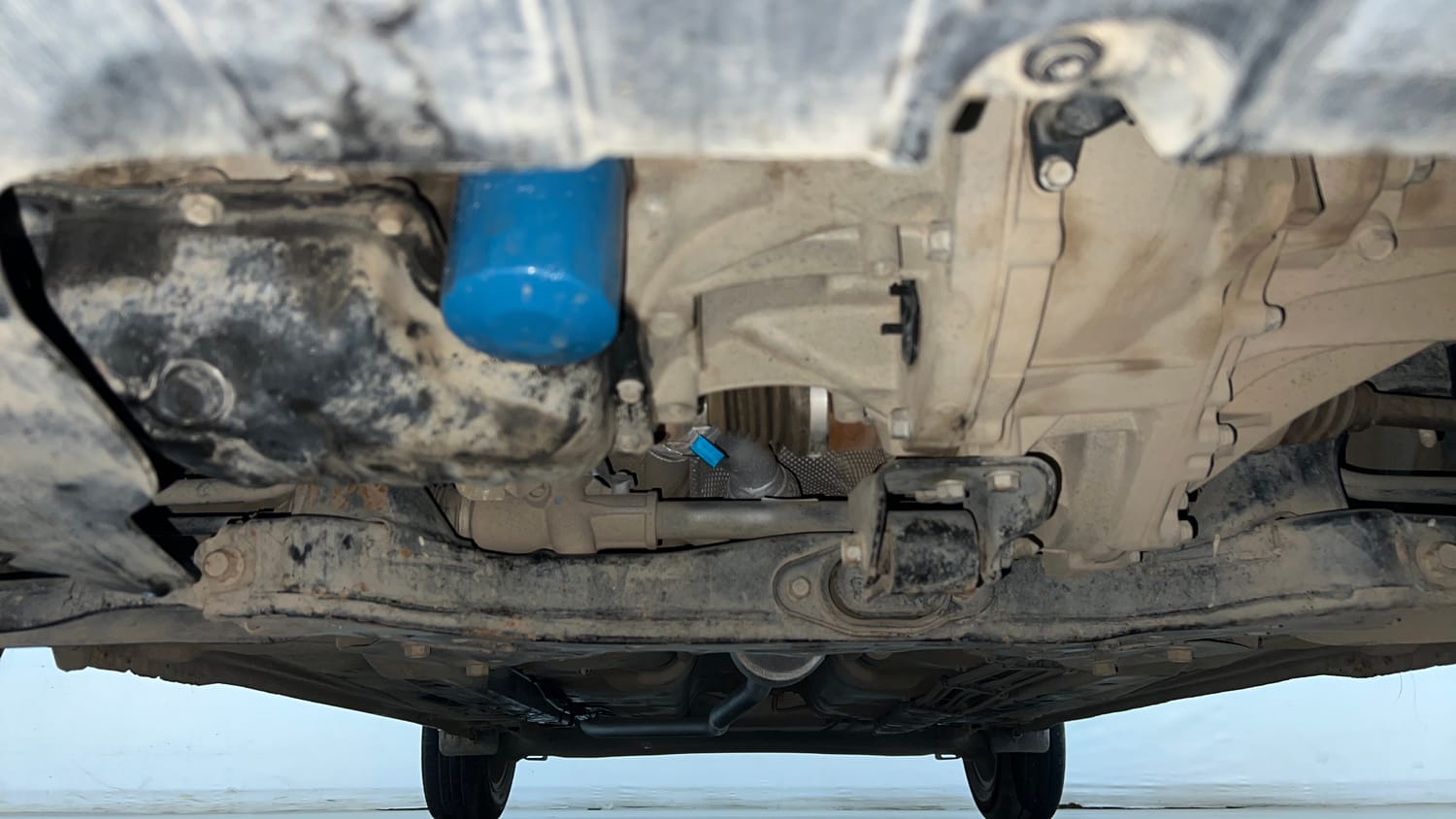 Used 2022 Hyundai Grand i10 Nios Sportz 1.2 Kappa VTVT CNG Cng Manual extra FRONT LEFT UNDERBODY VIEW