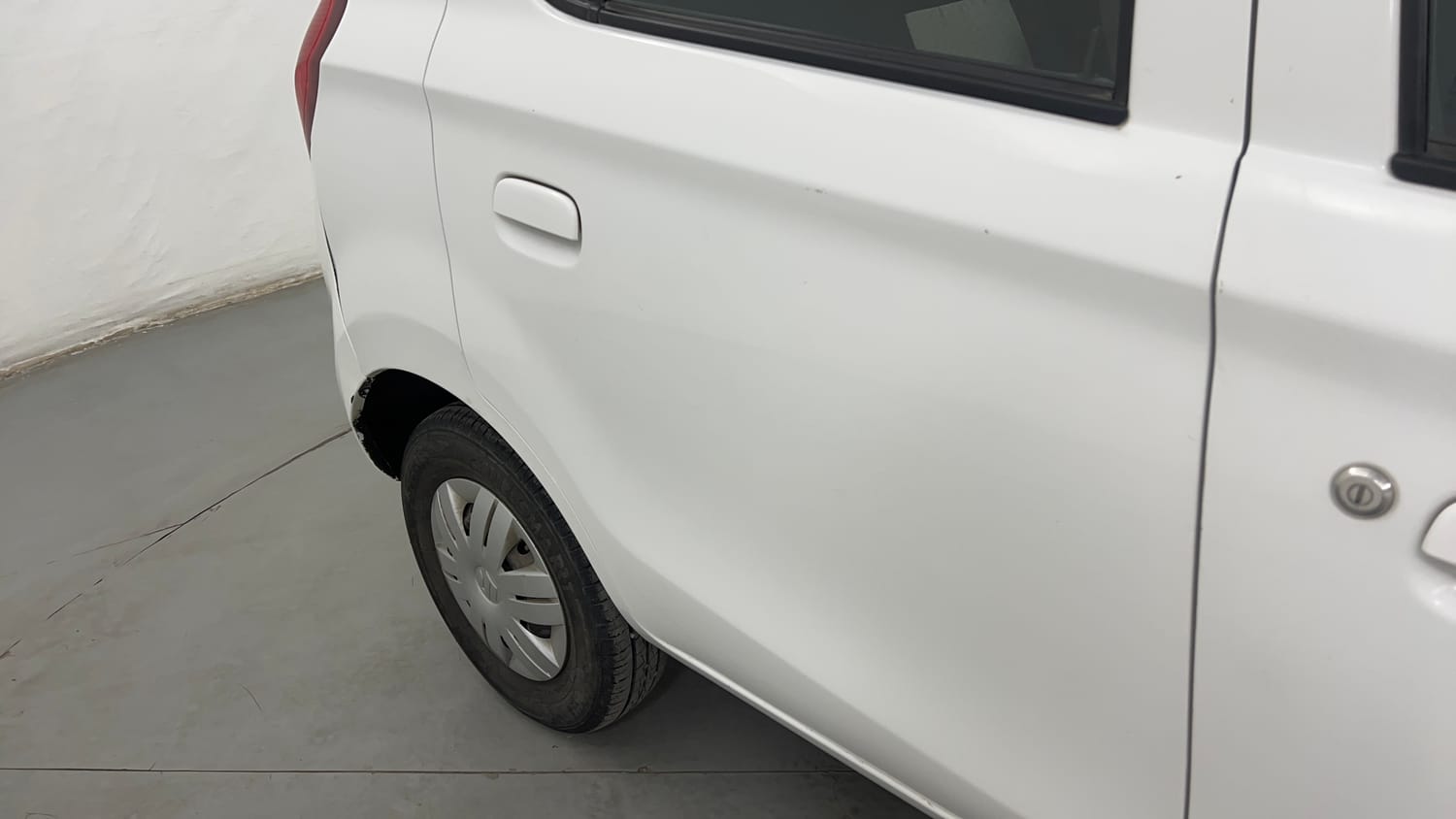 Used 2022 Maruti Suzuki Alto 800 LXi (O) Petrol Manual dents MINOR SCRATCH