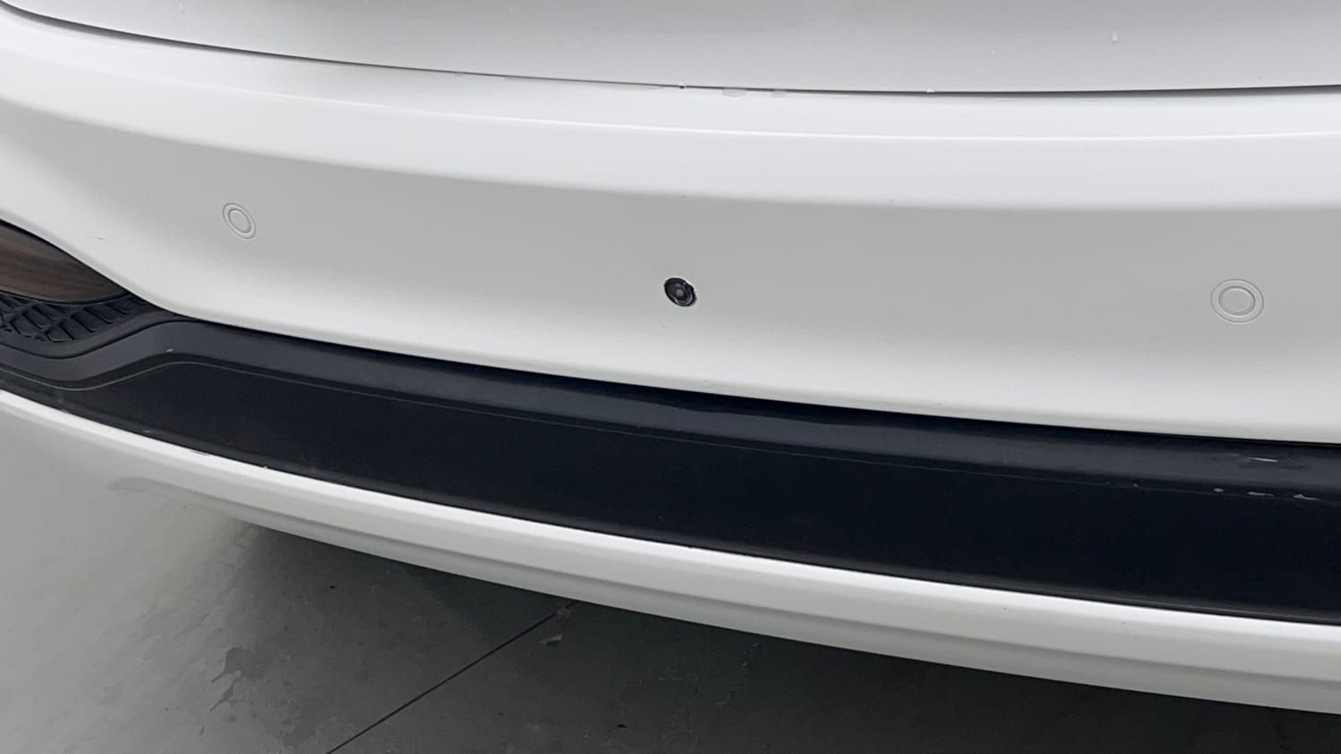 Used 2019 Hyundai Elite i20 Magna Plus 1.2 Petrol Manual top_features Parking sensors