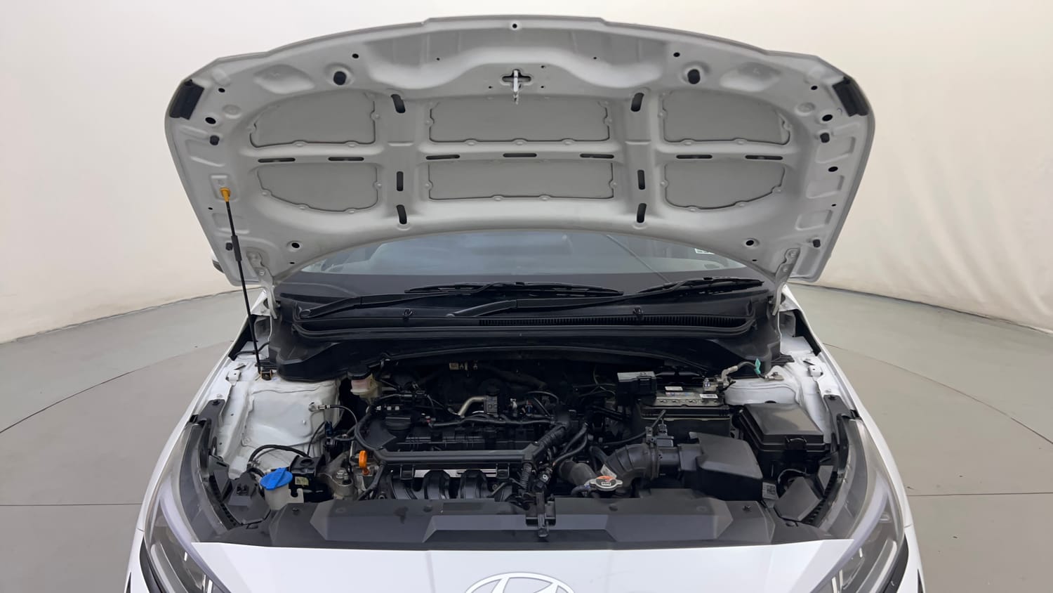 Used 2025 Hyundai New i20 Asta (O) 1.2 IVT Petrol Automatic engine ENGINE & BONNET OPEN FRONT VIEW