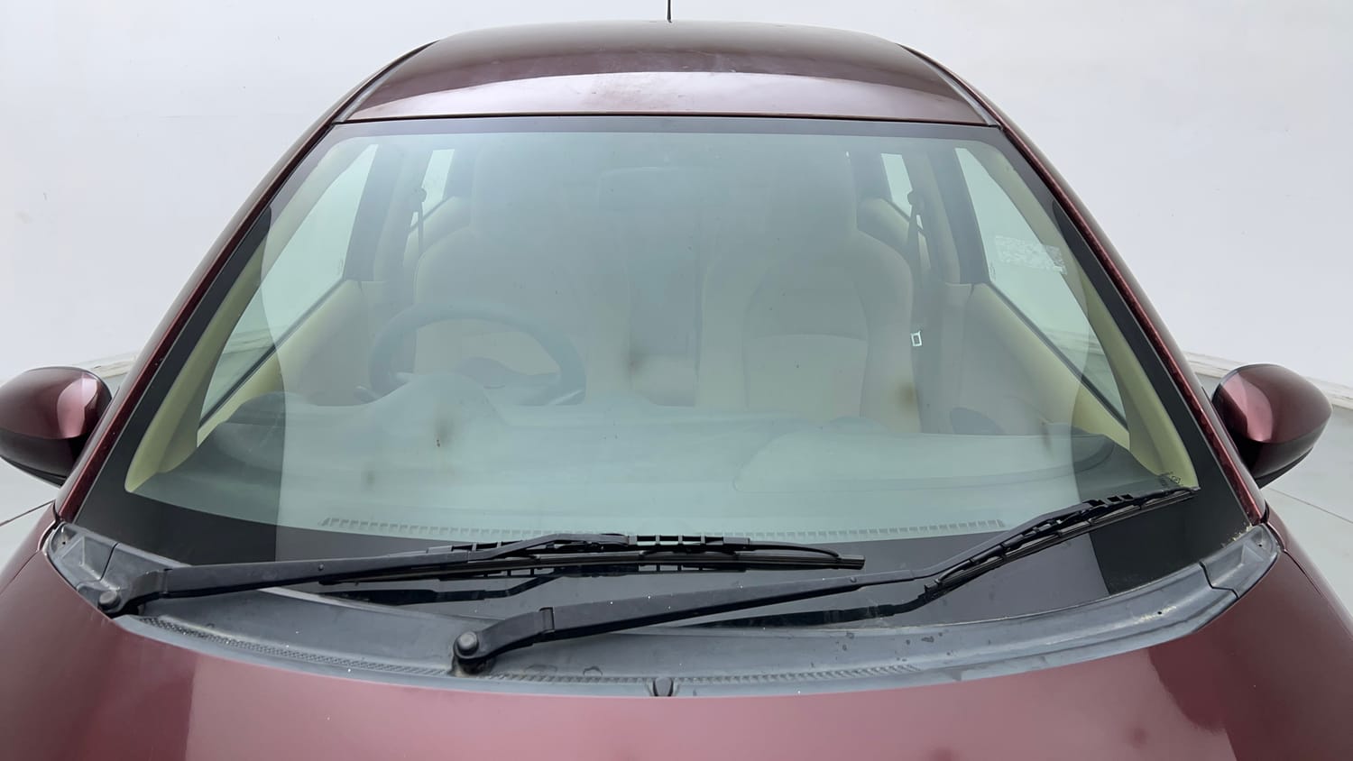 Used 2014 Honda Mobilio S Petrol Petrol Manual exterior FRONT WINDSHIELD VIEW