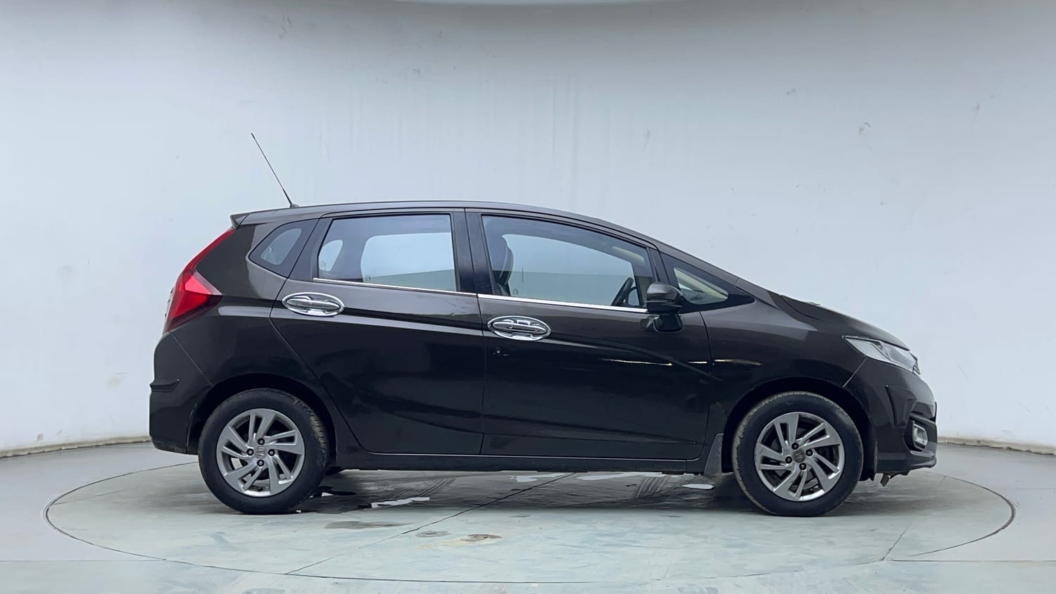 Used 2022 Honda Jazz ZX CVT Petrol Automatic exterior RIGHT SIDE VIEW