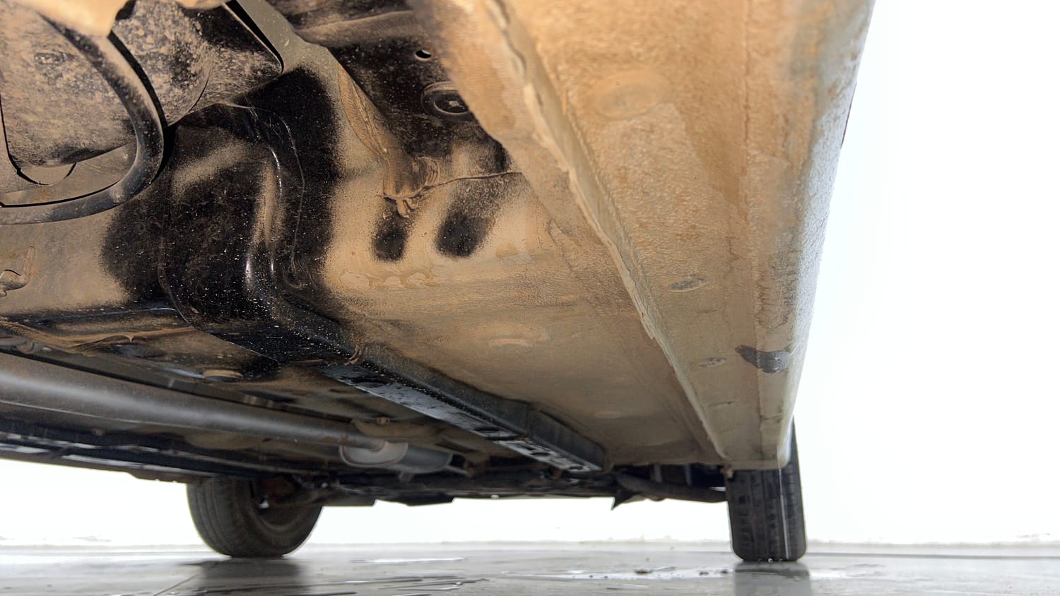 Used 2017 Hyundai Grand i10 Magna 1.2 Kappa VTVT Petrol Manual extra REAR RIGHT UNDERBODY VIEW