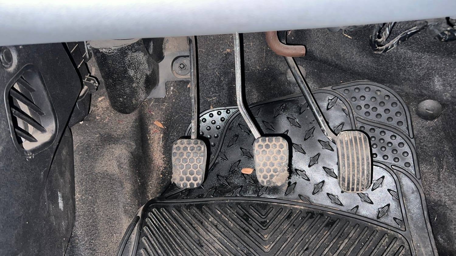 Used 2021 Tata Tiago XT Petrol Manual interior PEDALS VIEW