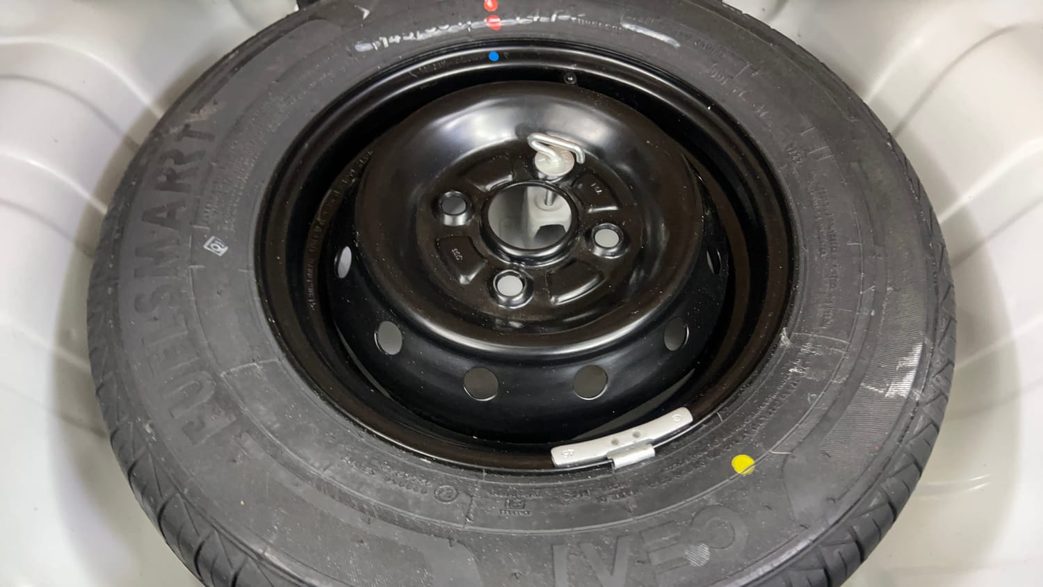 Used 2022 Maruti Suzuki Alto 800 LXi (O) Petrol Manual tyres SPARE TYRE VIEW