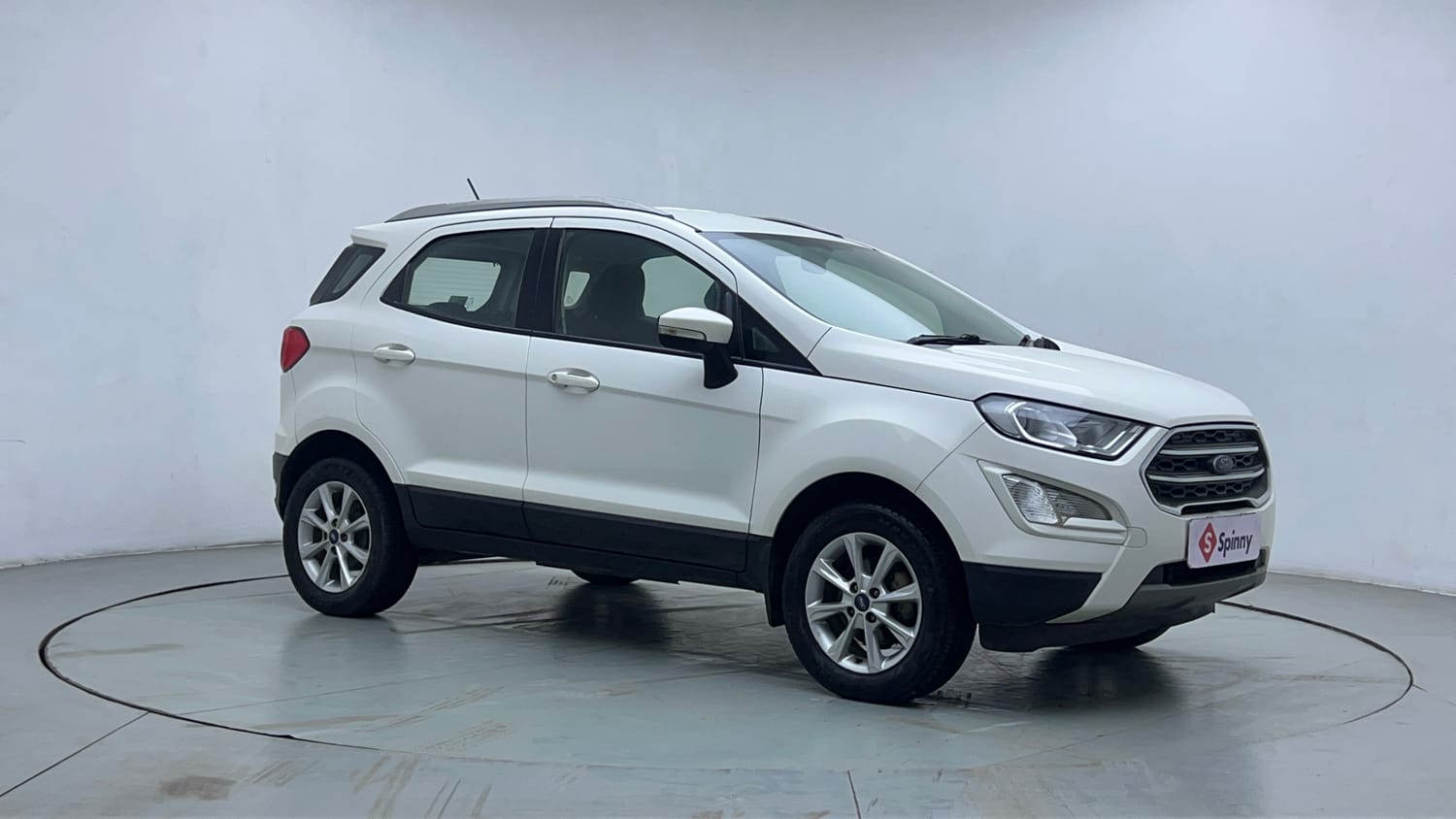 Used 2018 Ford EcoSport Titanium 1.5L TDCi Diesel Manual exterior RIGHT FRONT CORNER VIEW