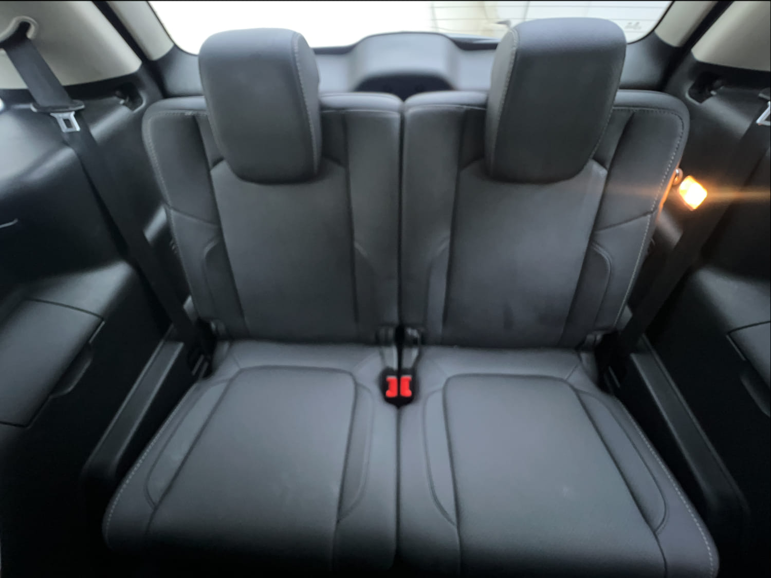 Used 2017 Tata Hexa XTA 4x2 7 STR Diesel Automatic interior THIRD ROW SEAT