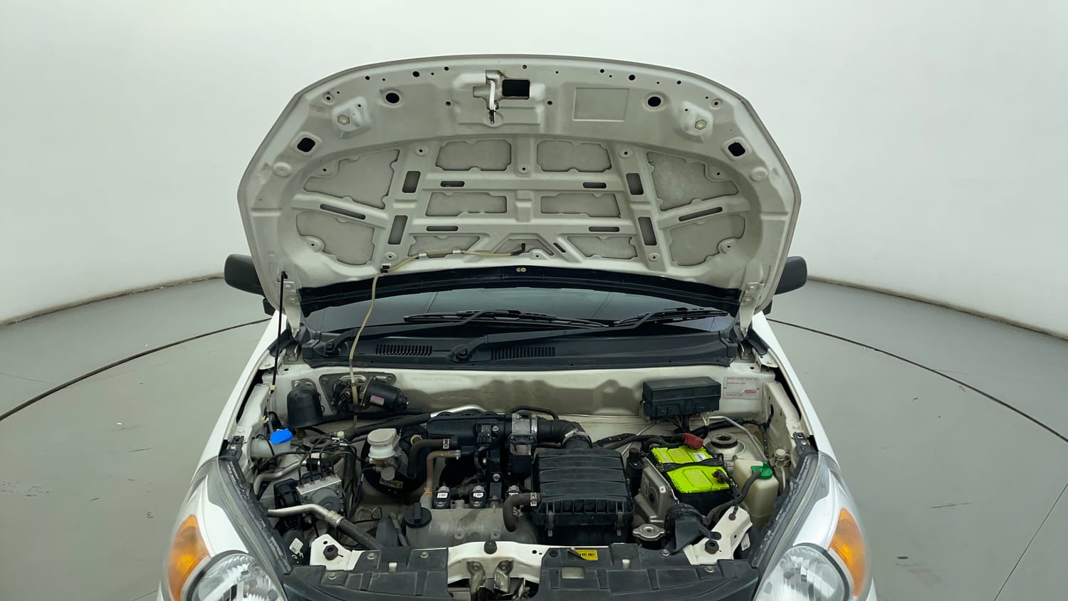 Used 2020 Maruti Suzuki Alto 800 LXi Petrol Manual engine ENGINE & BONNET OPEN FRONT VIEW