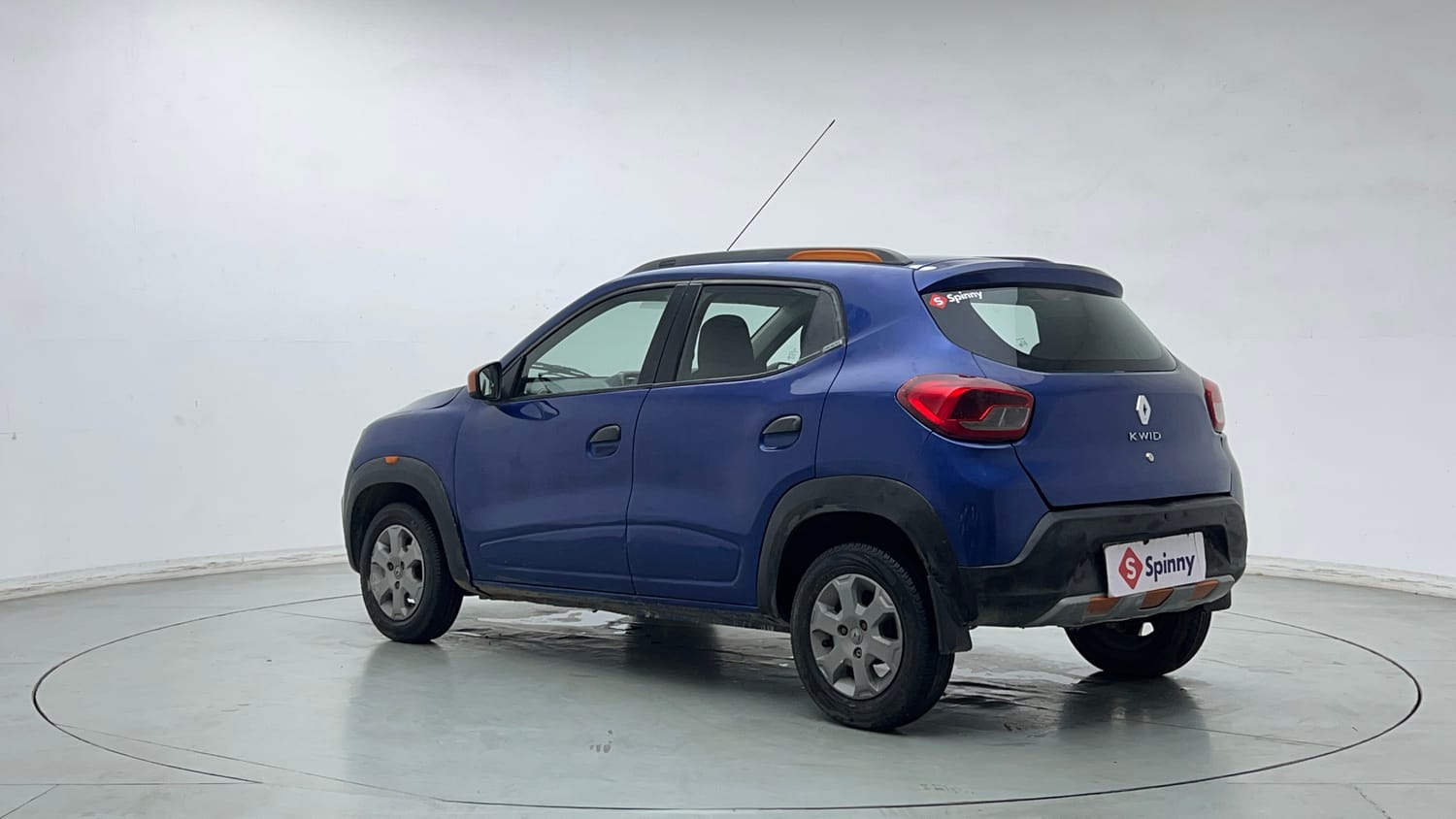 Used 2017 Renault Kwid CLIMBER 1.0 AMT Petrol Automatic exterior LEFT REAR CORNER VIEW