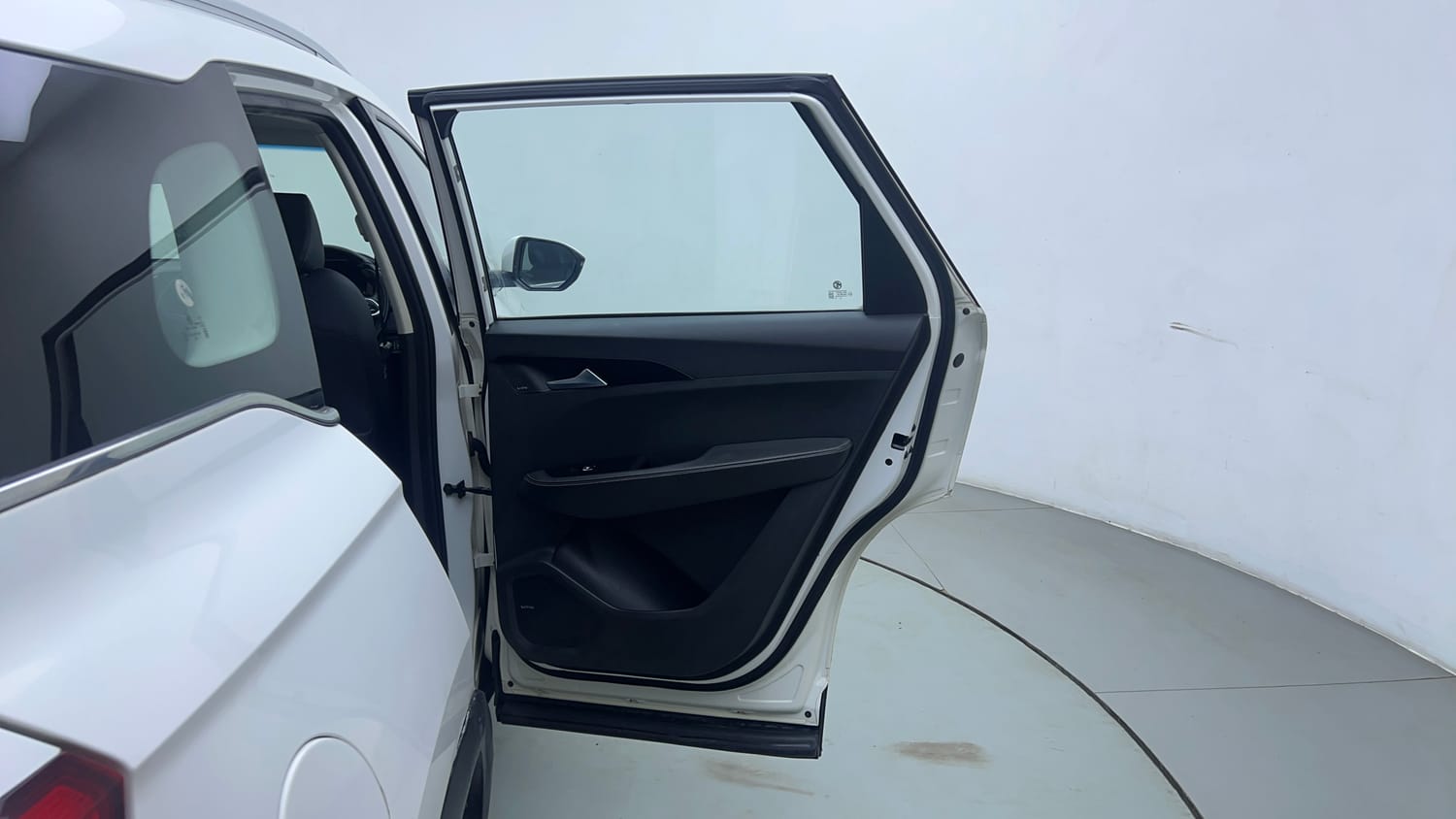 Used 2019 MG Motors Hector Sharp 1.5 DCT Petrol Petrol Automatic interior RIGHT REAR DOOR OPEN VIEW
