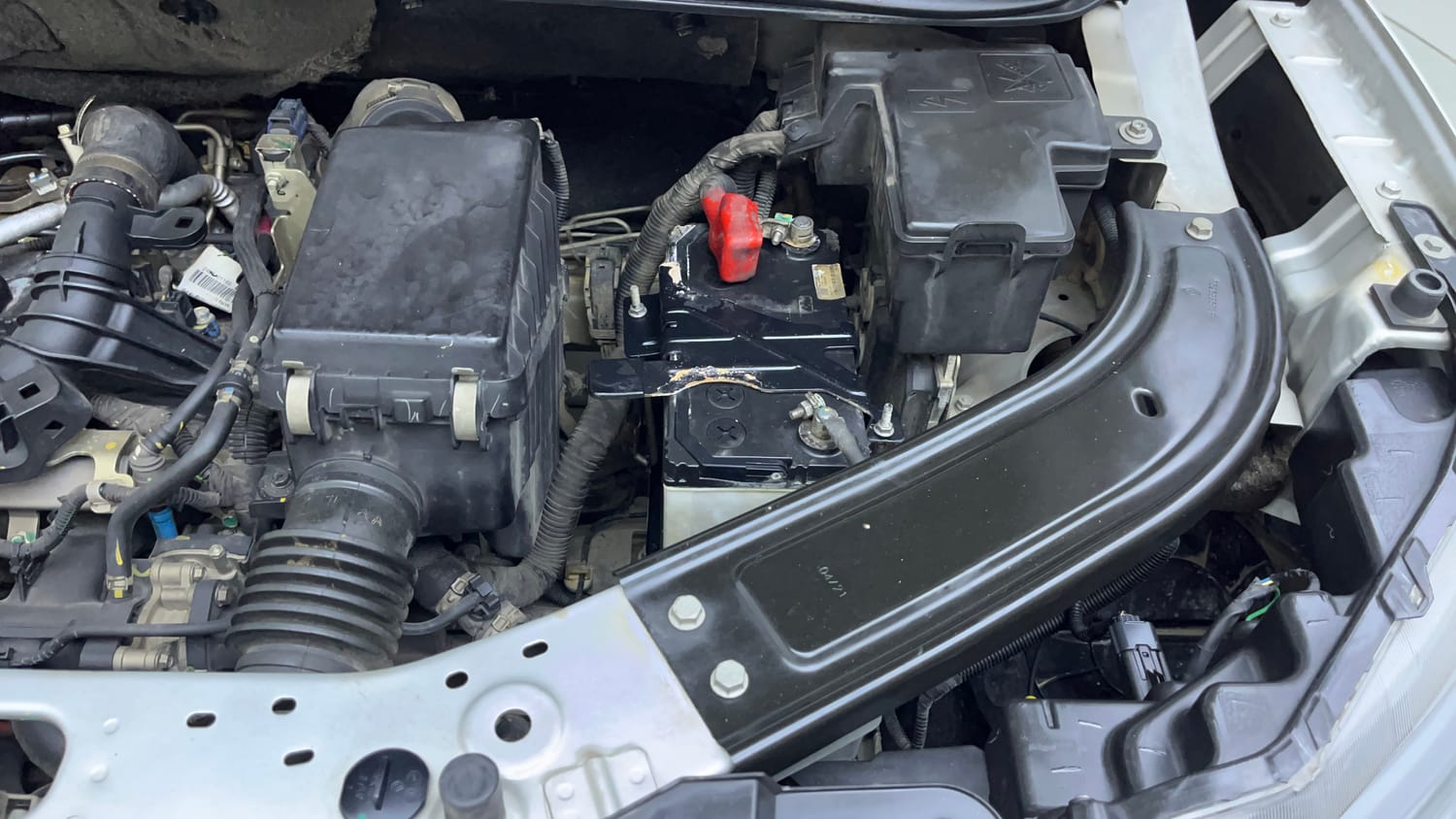 Used 2021 Renault Kiger RXZ 1.0 Turbo MT Petrol Manual engine ENGINE LEFT SIDE VIEW