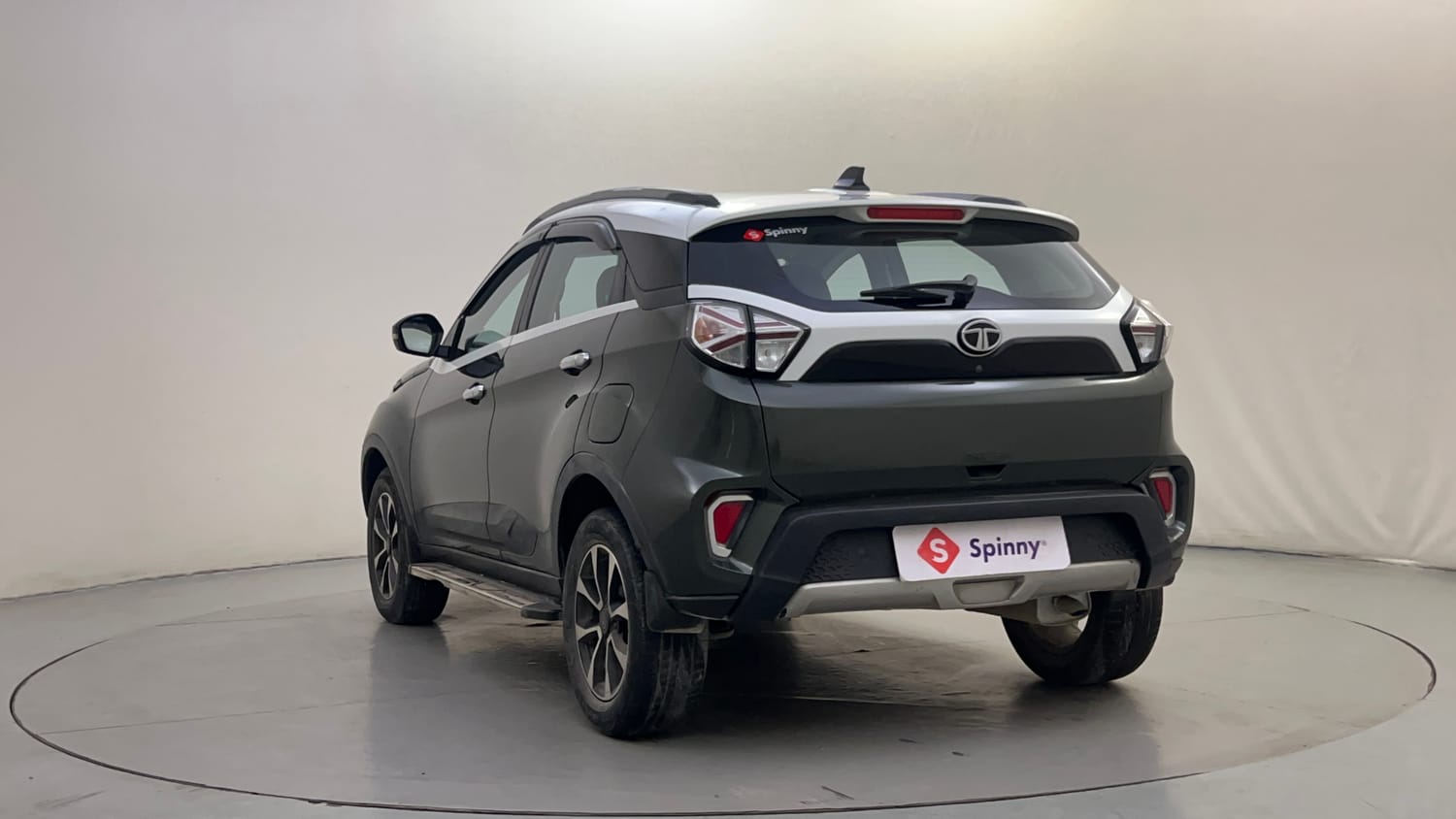 Used 2020 Tata Nexon XZ Plus (O) Dual Tone Petrol Manual exterior LEFT REAR CORNER VIEW