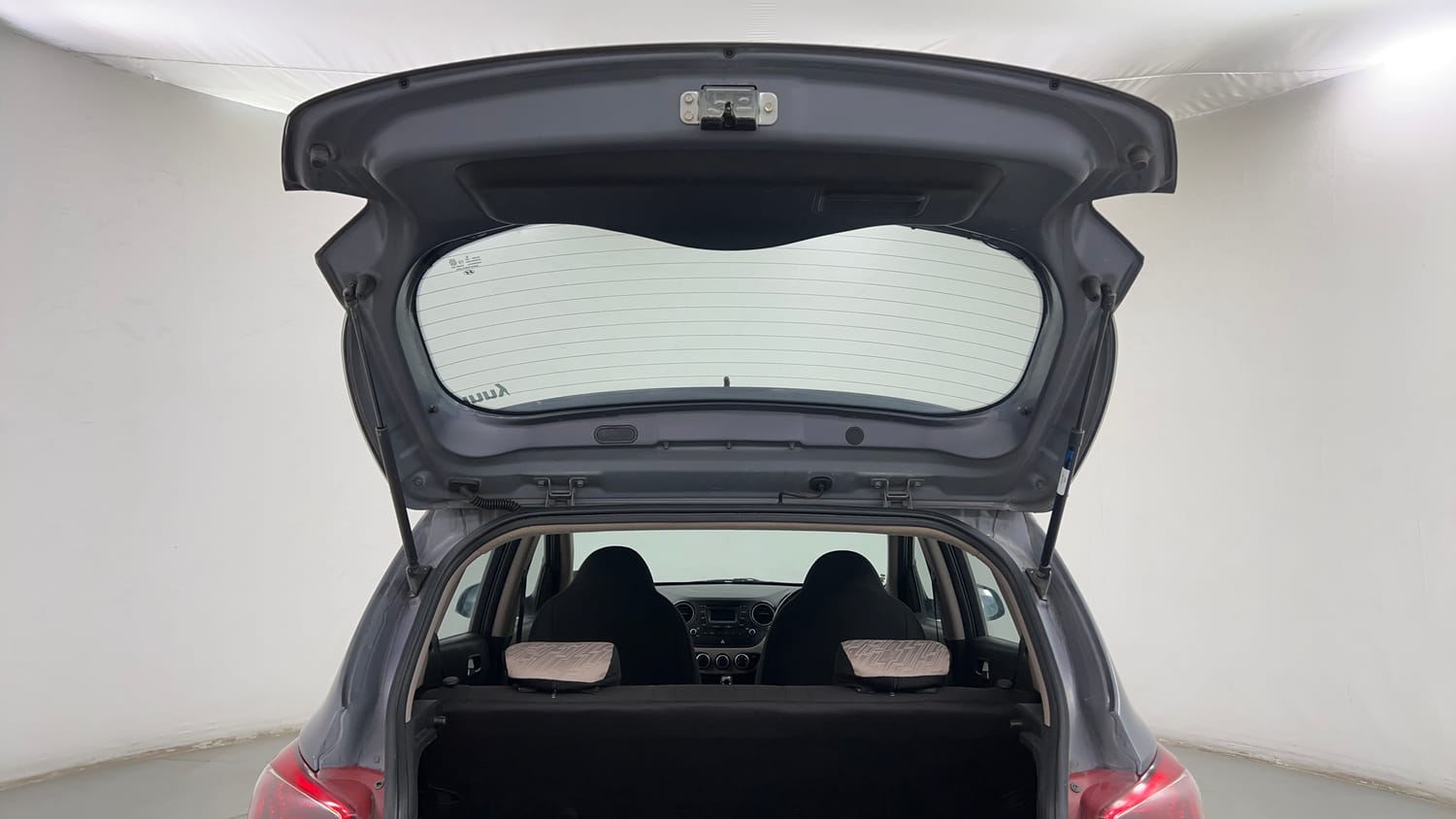 Used 2014 Hyundai Grand i10 Asta AT 1.2 Kappa VTVT Petrol Automatic interior DICKY DOOR OPEN VIEW