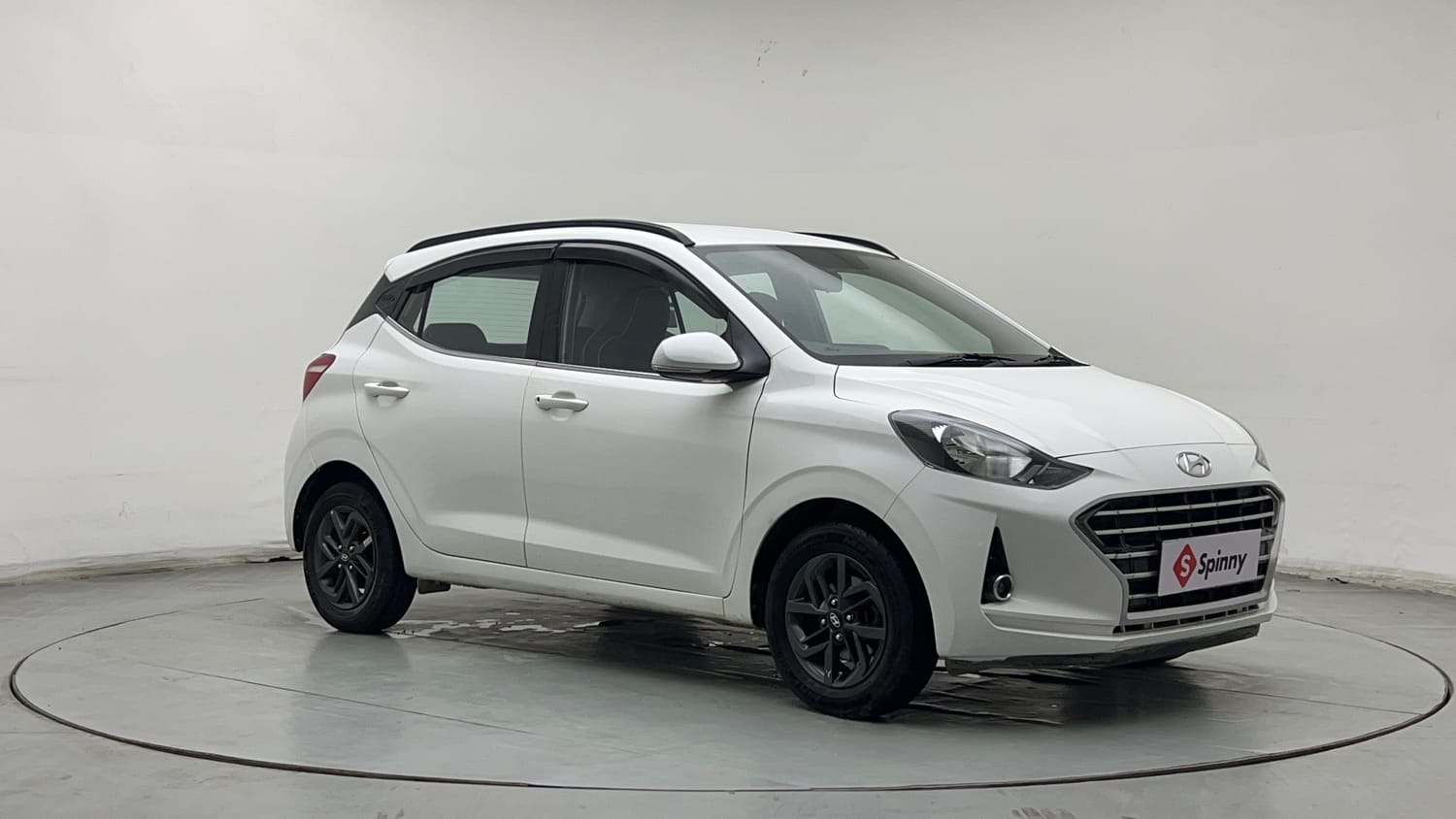 Used 2022 Hyundai Grand i10 Nios Sportz 1.2 Kappa VTVT CNG Cng Manual exterior RIGHT FRONT CORNER VIEW