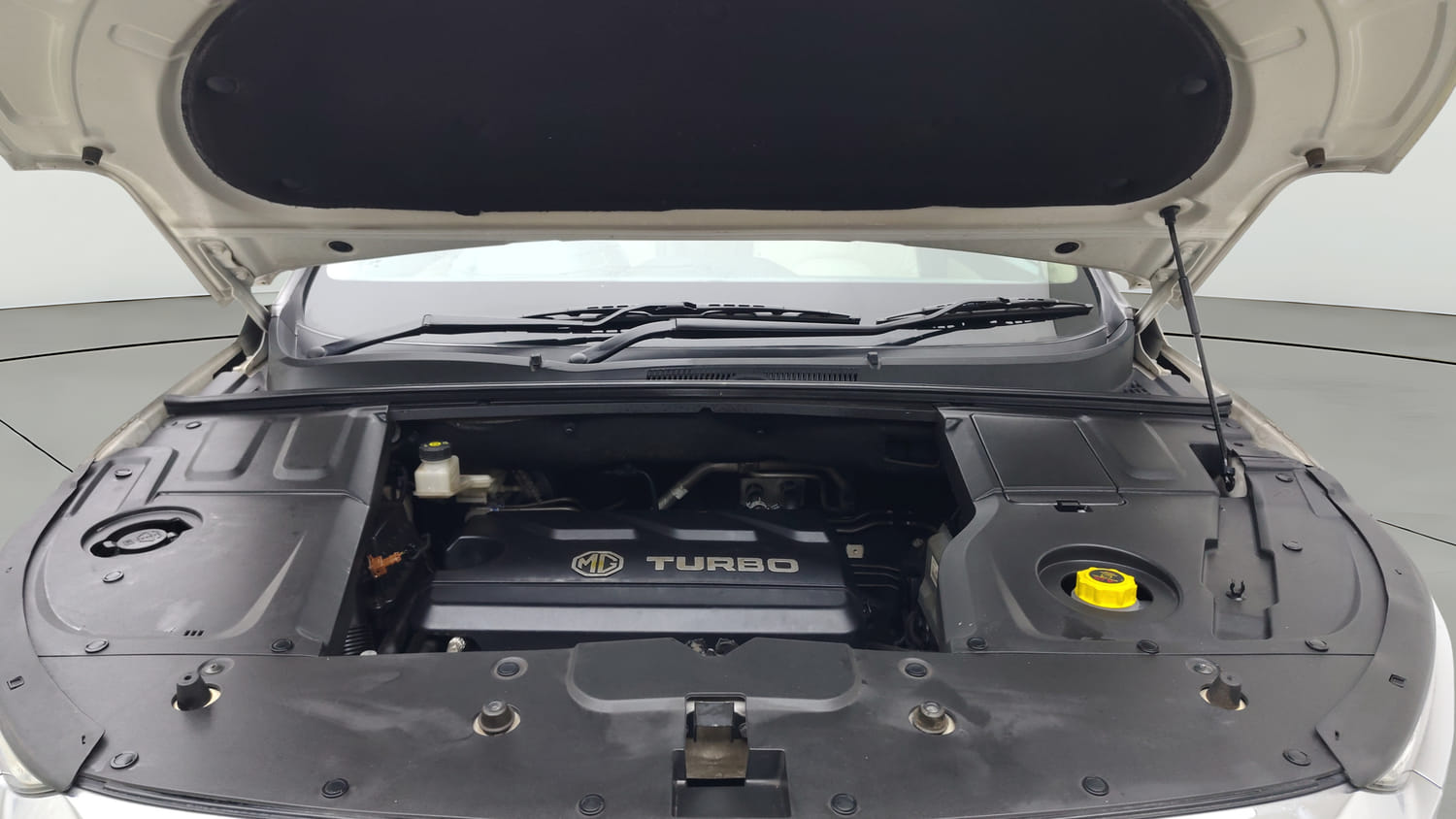 Used 2022 MG Motors Hector Sharp 1.5 Petrol CVT Petrol Automatic engine ENGINE & BONNET OPEN FRONT VIEW