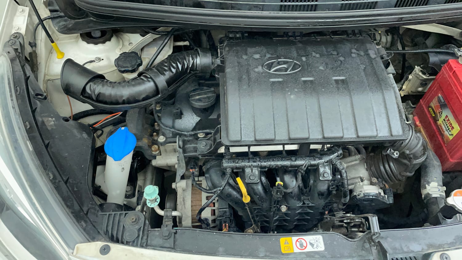 Used 2016 Hyundai Xcent S 1.2 Petrol Manual engine ENGINE RIGHT SIDE VIEW